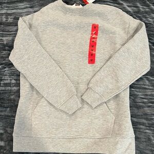 Gray Women’s Sweater Size M by Danskin